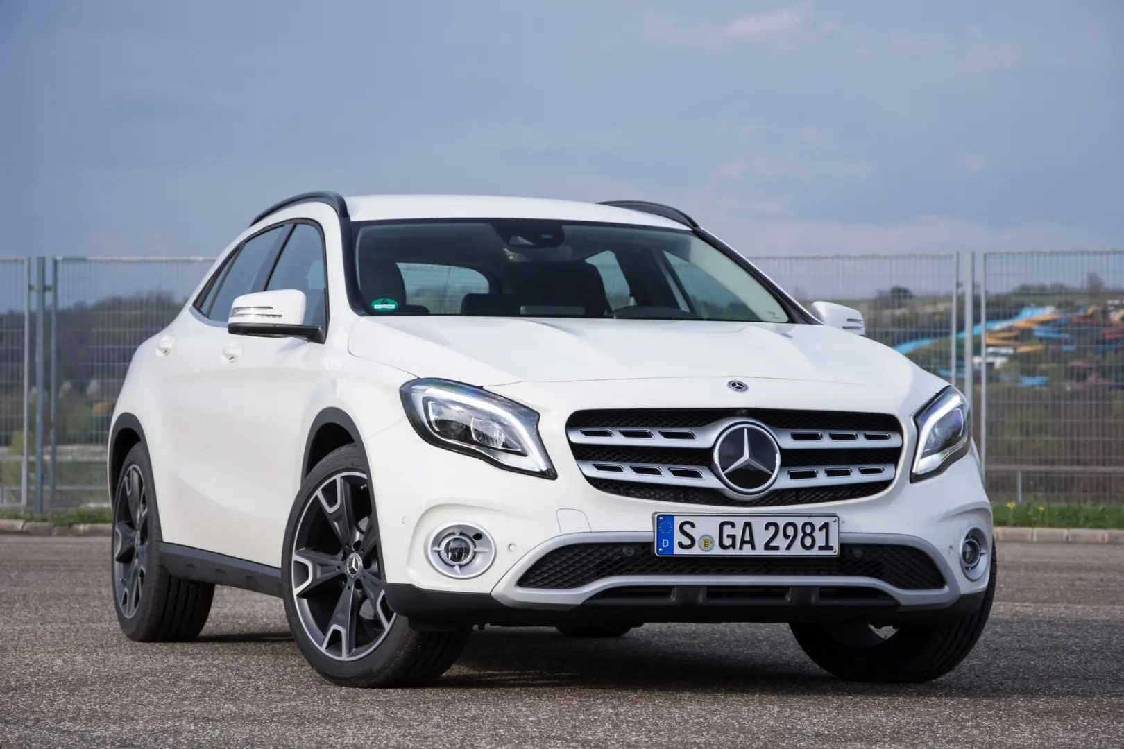 Mercedes-Benz GLA GLA 200 Comfort 7G-DCT 0