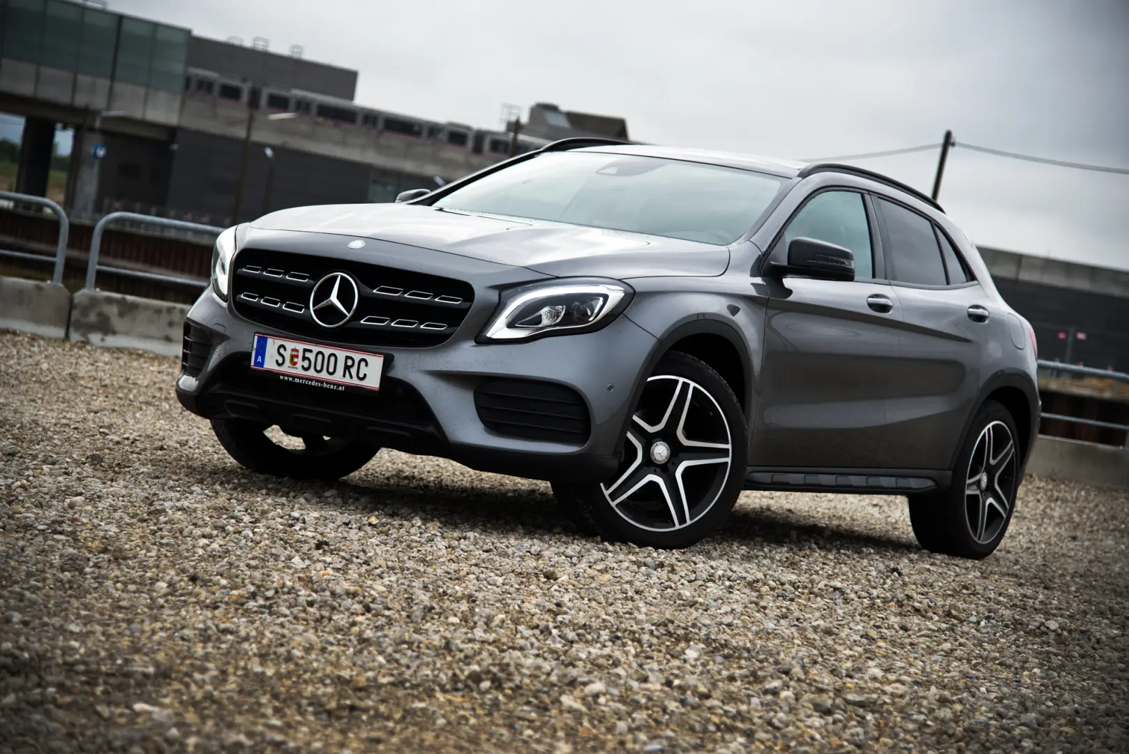 Mercedes-Benz GLA GLA 200 AMG 7G-DCT 1