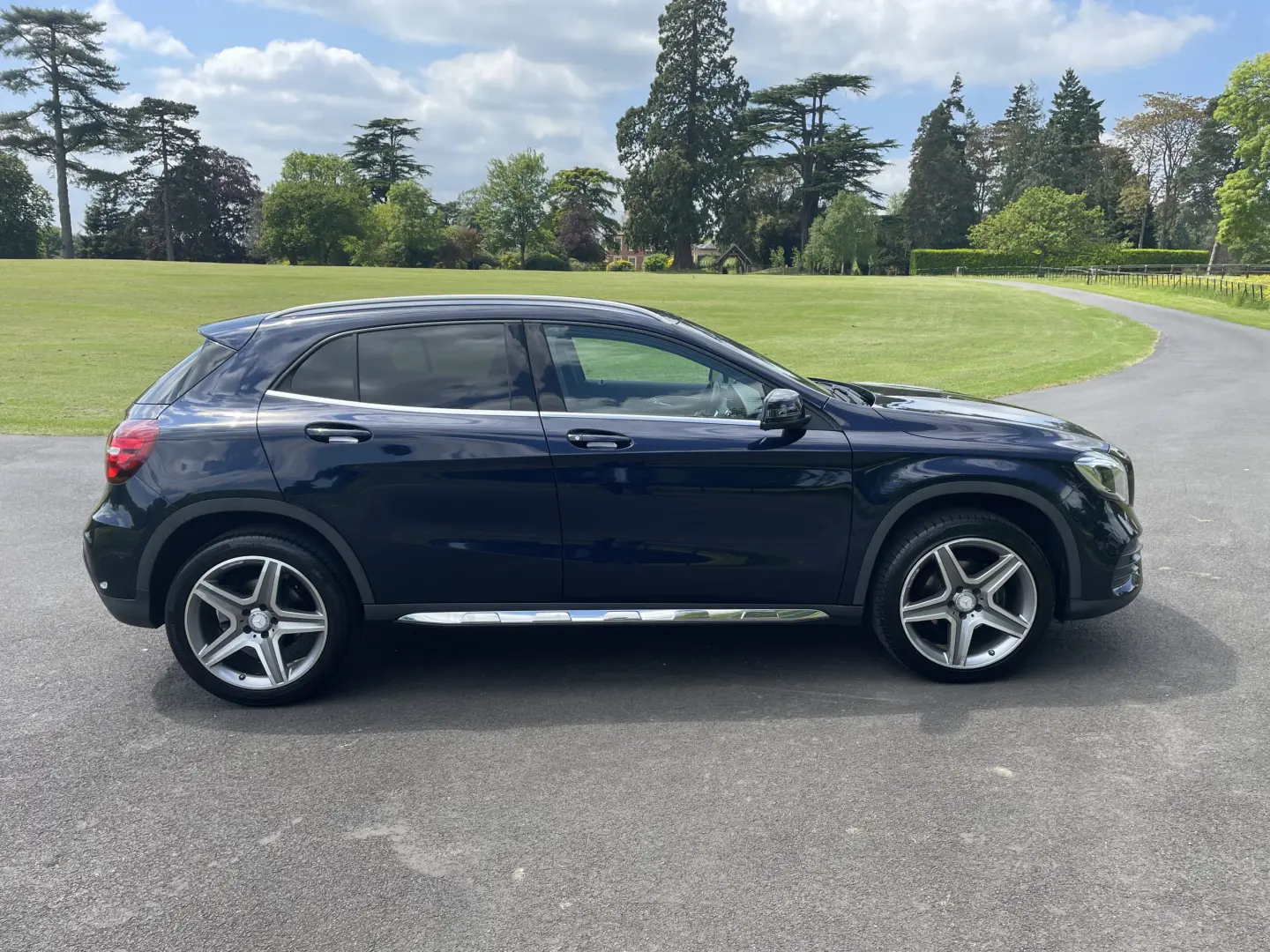 Mercedes-Benz GLA GLA 200 Edition 7G-DCT 6