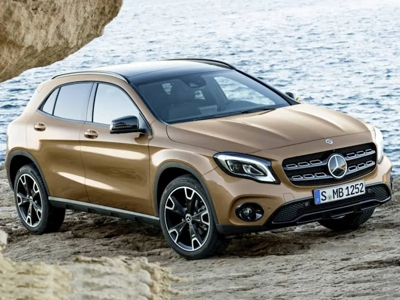 Mercedes-Benz GLA GLA 200 Urban 7G-DCT 7