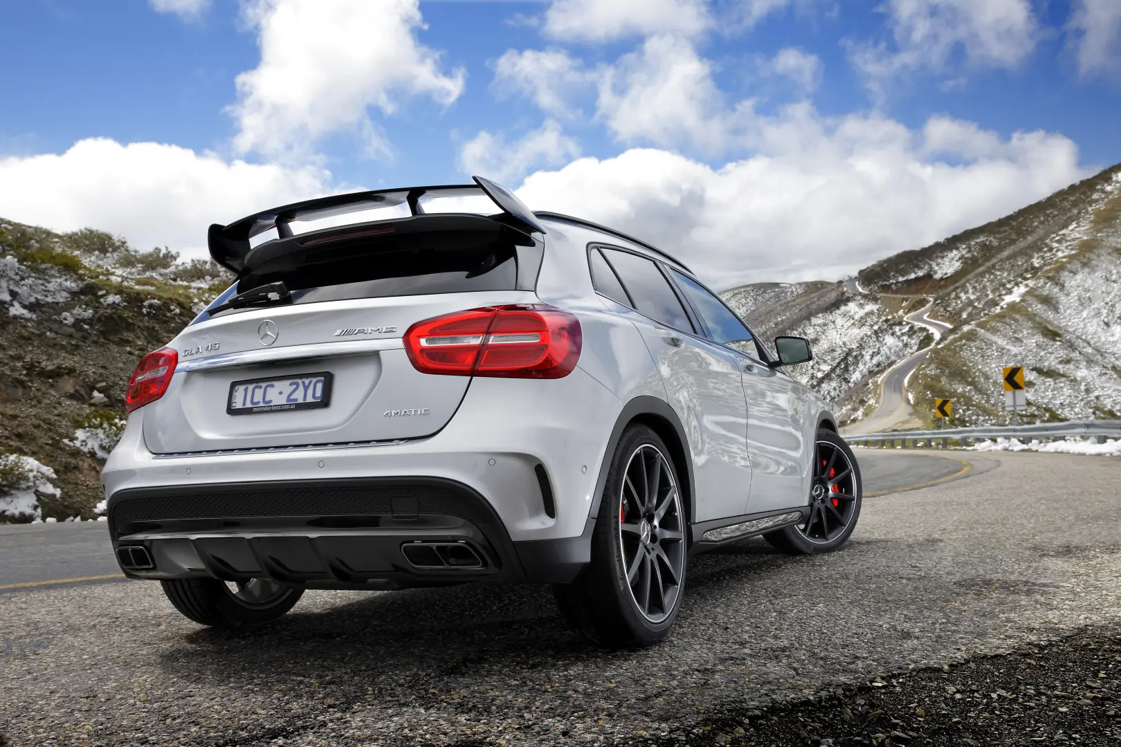 Mercedes-Benz GLA GLA 45 4Matic AMG 7G-DCT 4