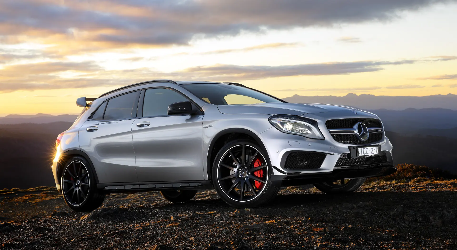 Mercedes-Benz GLA GLA 45 4Matic AMG 7G-DCT 1