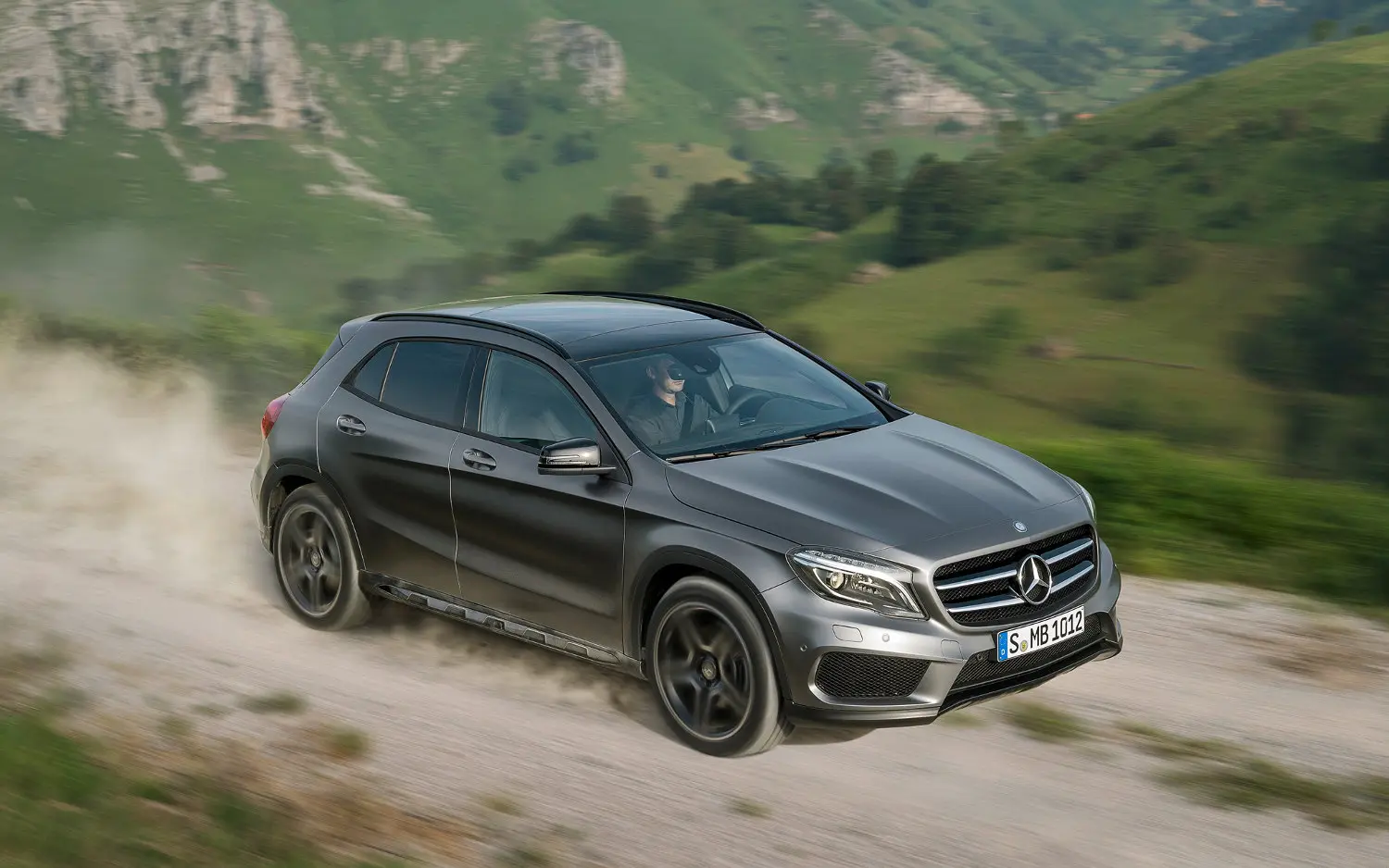 Mercedes-Benz GLA GLA 45 4Matic AMG Performans 7G-DCT 0