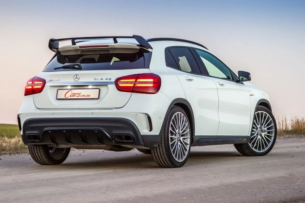 Mercedes-Benz GLA GLA 45 4Matic AMG Performans 7G-DCT 1