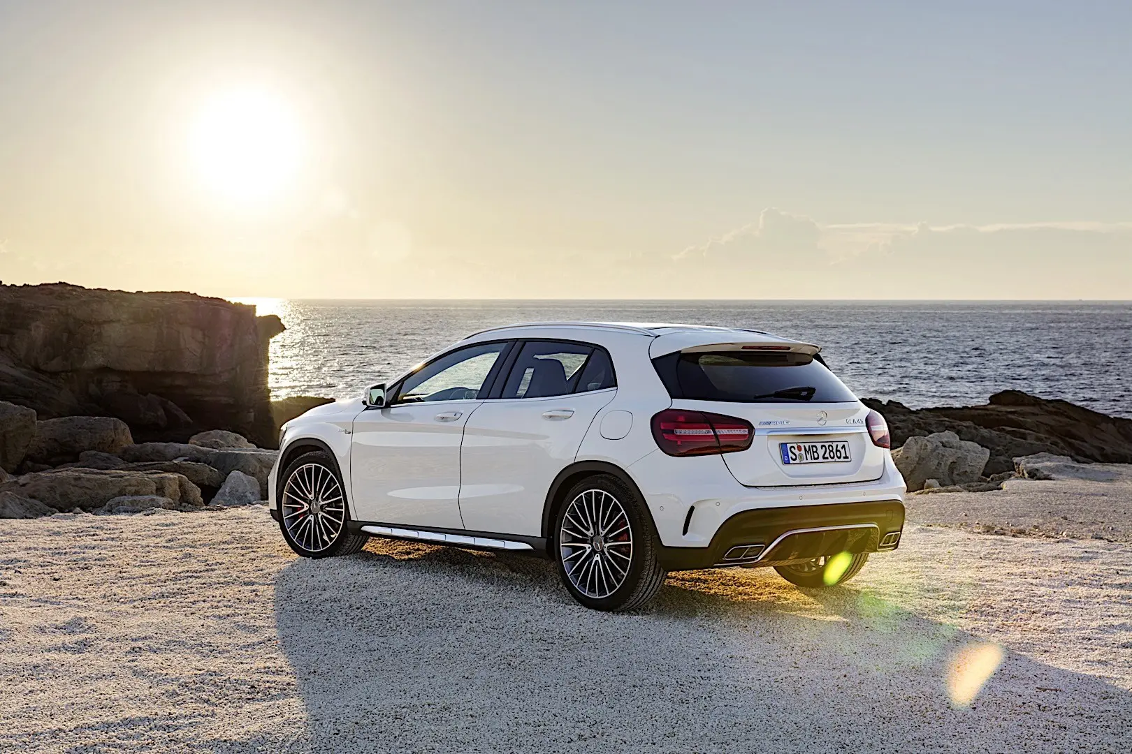 Mercedes-Benz GLA GLA 45 4Matic AMG Performans 7G-DCT 4
