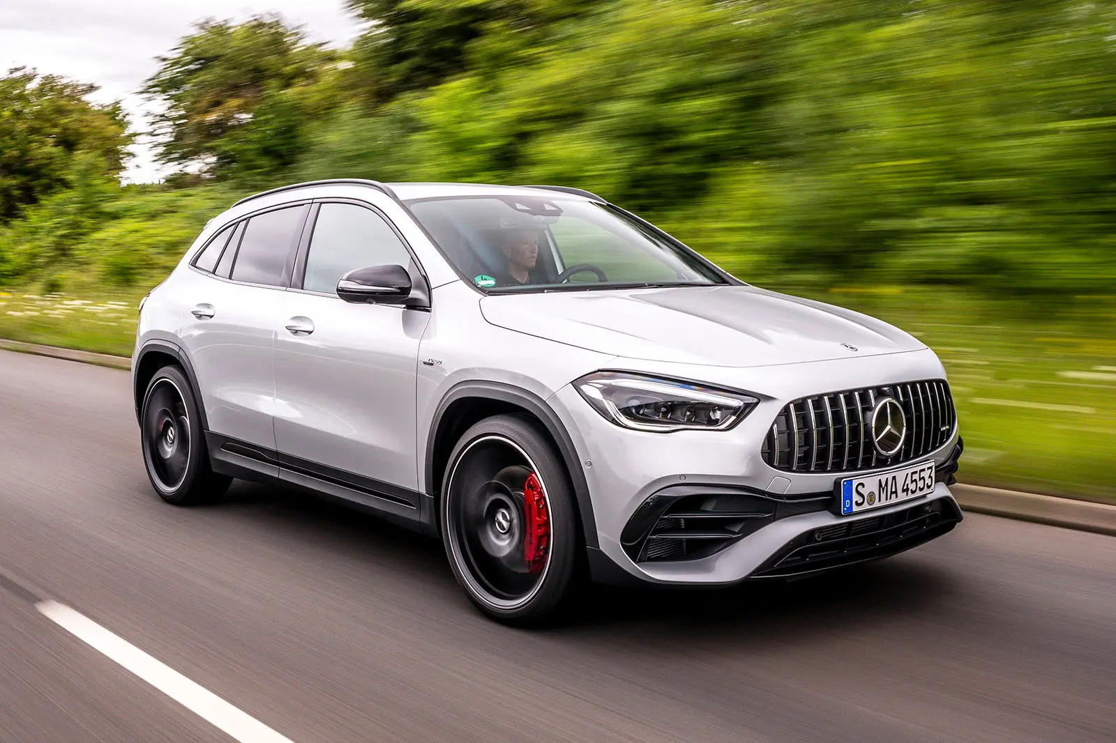 Mercedes-Benz GLA GLA 45 4Matic AMG Performans 7G-DCT 5