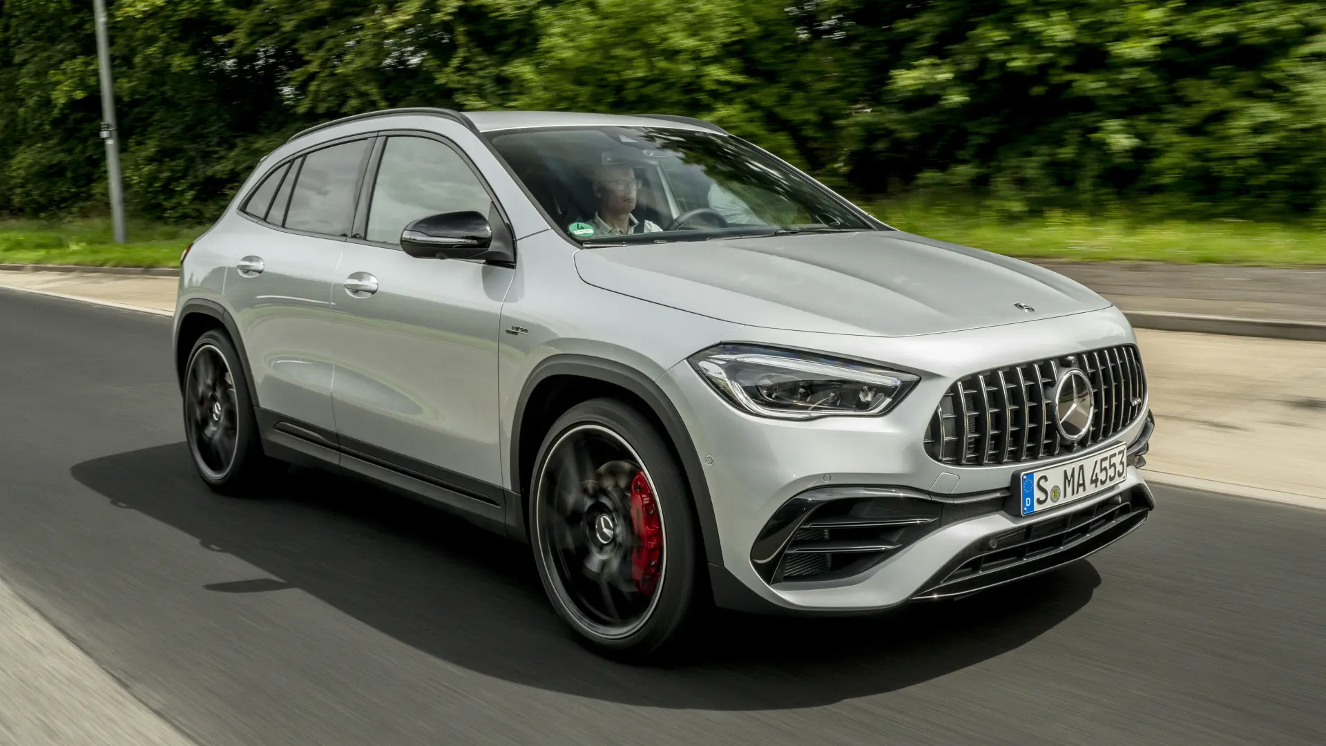 Mercedes-Benz GLA GLA 45 S 4Matic AMG 2