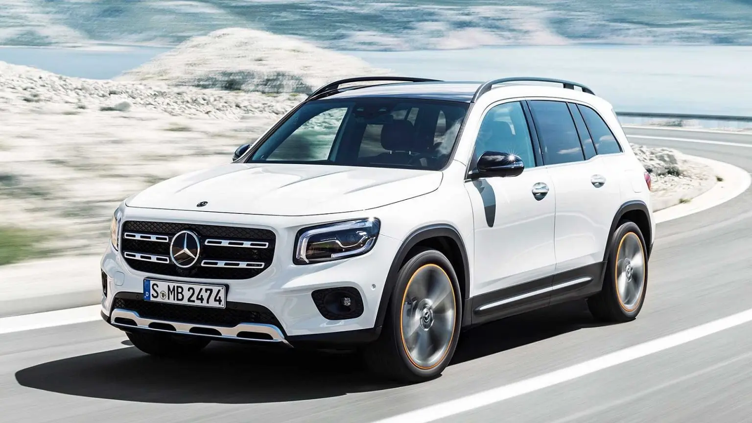 Mercedes-Benz GLB GLB 200 AMG+ 4Matic DCT 3