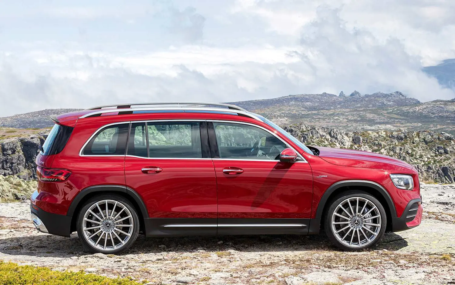 Mercedes-Benz GLB GLB 35 AMG 4Matic 2