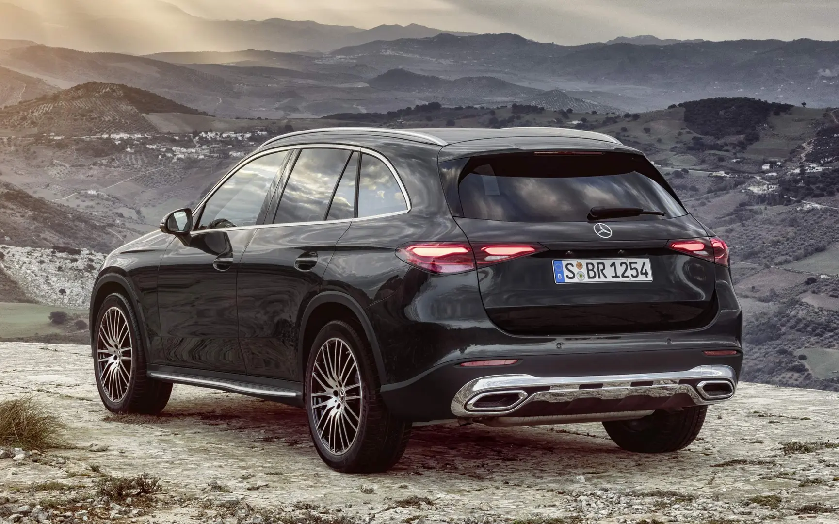 Mercedes-Benz GLC GLC 180 AMG 0