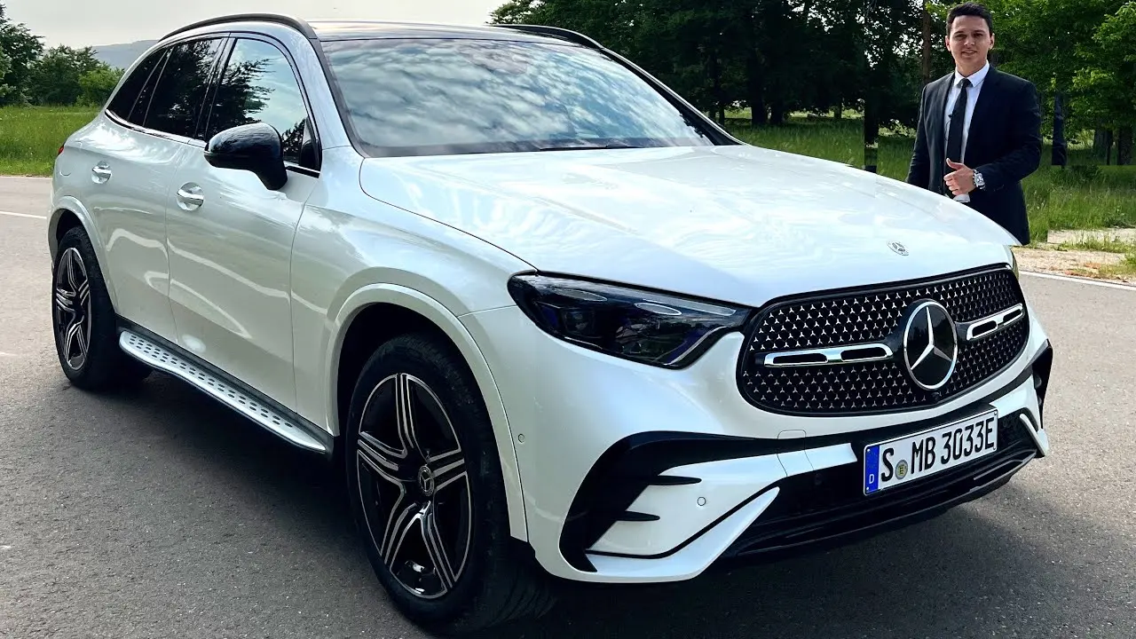 Mercedes-Benz GLC GLC 180 AMG 2
