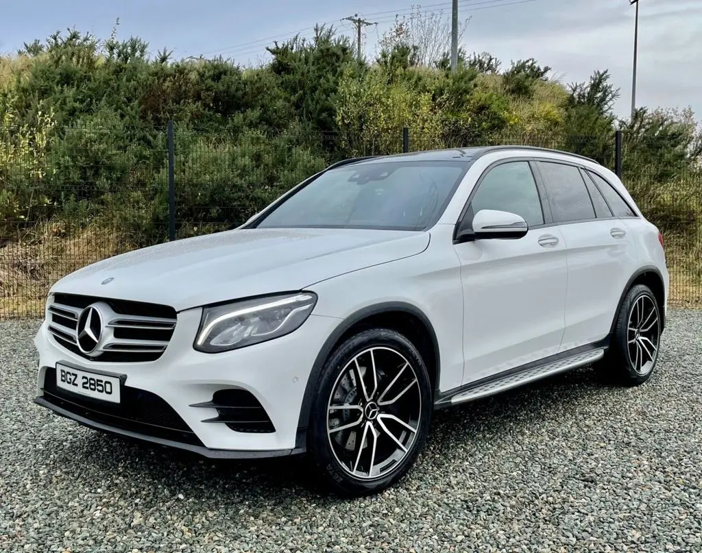 Mercedes-Benz GLC GLC 250 d 4Matic AMG 9G-Tronic 5