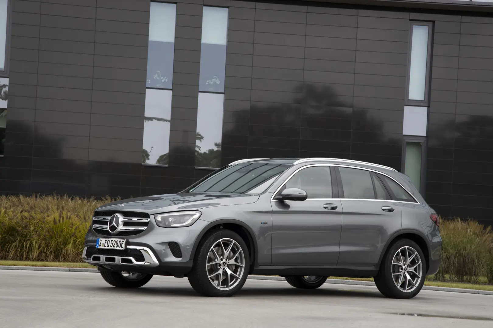 Mercedes-Benz GLC GLC 300 d 4Matic AMG 9G-Tronic 6