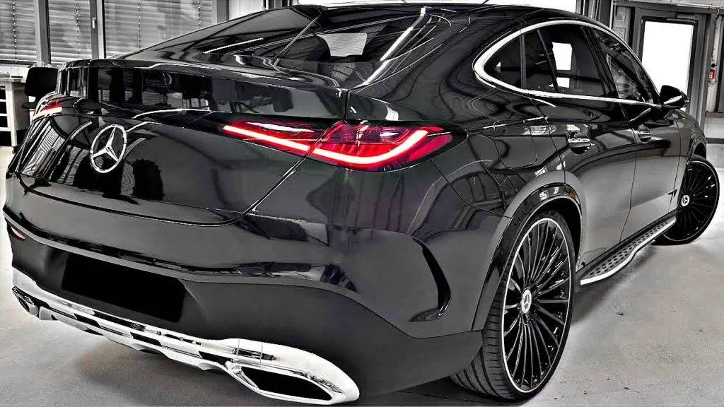 Mercedes-Benz GLC Coupe GLC Coupe 180 AMG 9G-Tronic 2