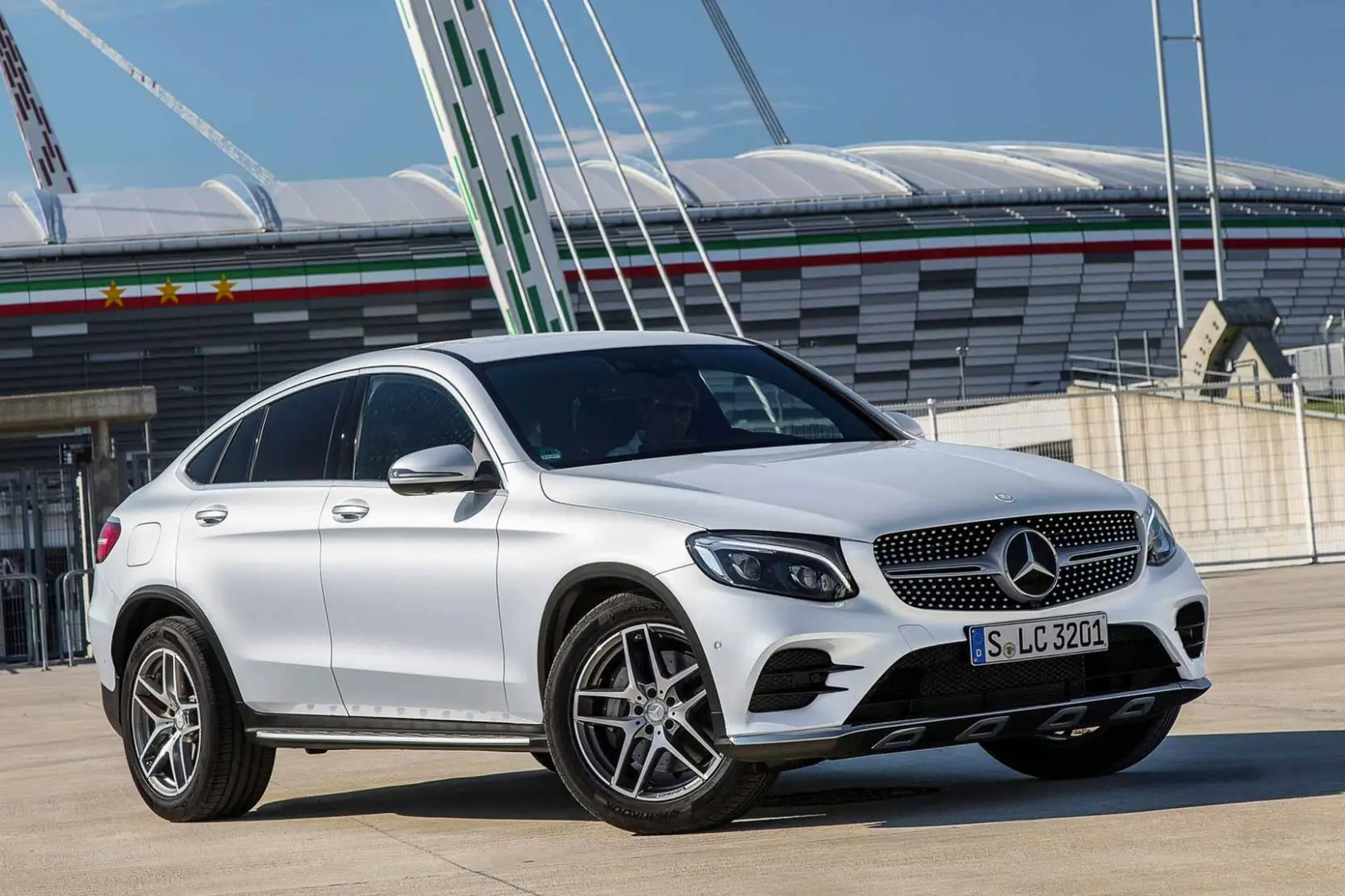 Mercedes-Benz GLC Coupe GLC Coupe 300 d AMG 4Matic 9G-Tronic 3