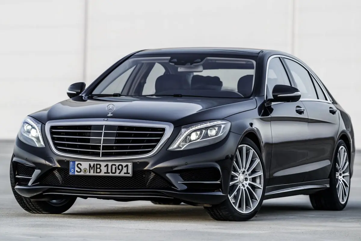 Mercedes-Benz  Maybach 500 S 4Matic 9G-Tronic 5