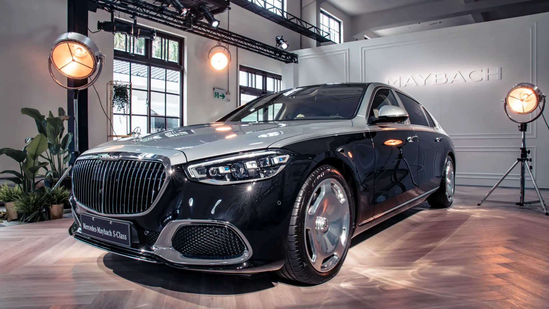 Mercedes-Benz  Maybach 580 S 4Matic Inspiration+ 2