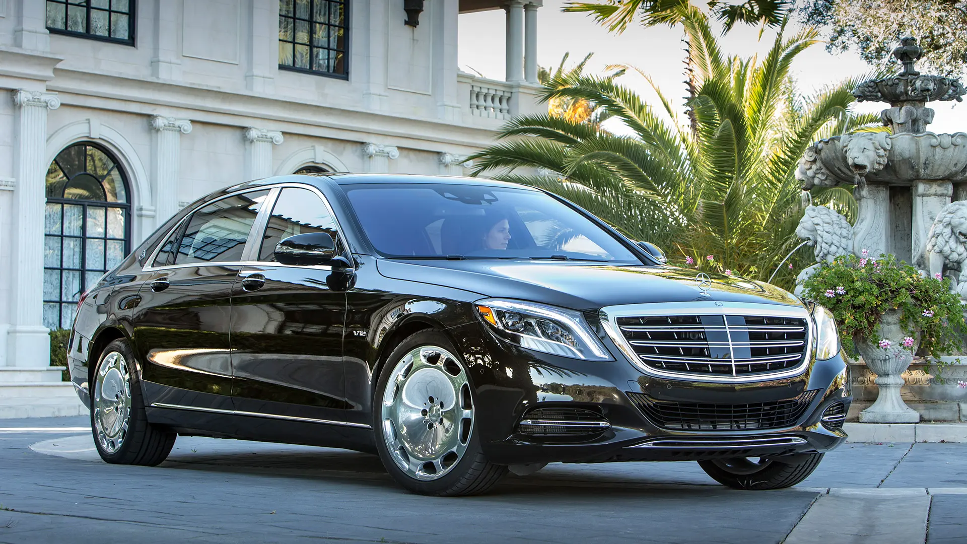 Mercedes-Benz  Maybach 600 S 9G-Tronic 1