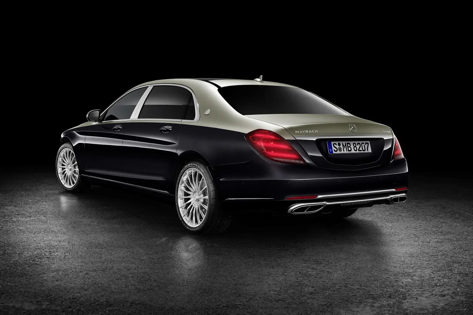 Mercedes-Benz  Maybach 650 S 4Matic Speedshift Plus 5