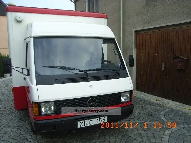 Mercedes-Benz MB MB 100 2.4 D 6