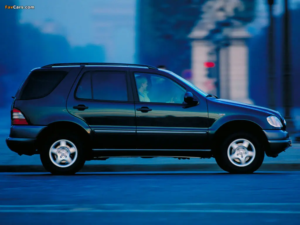 Mercedes-Benz ML ML 230 6