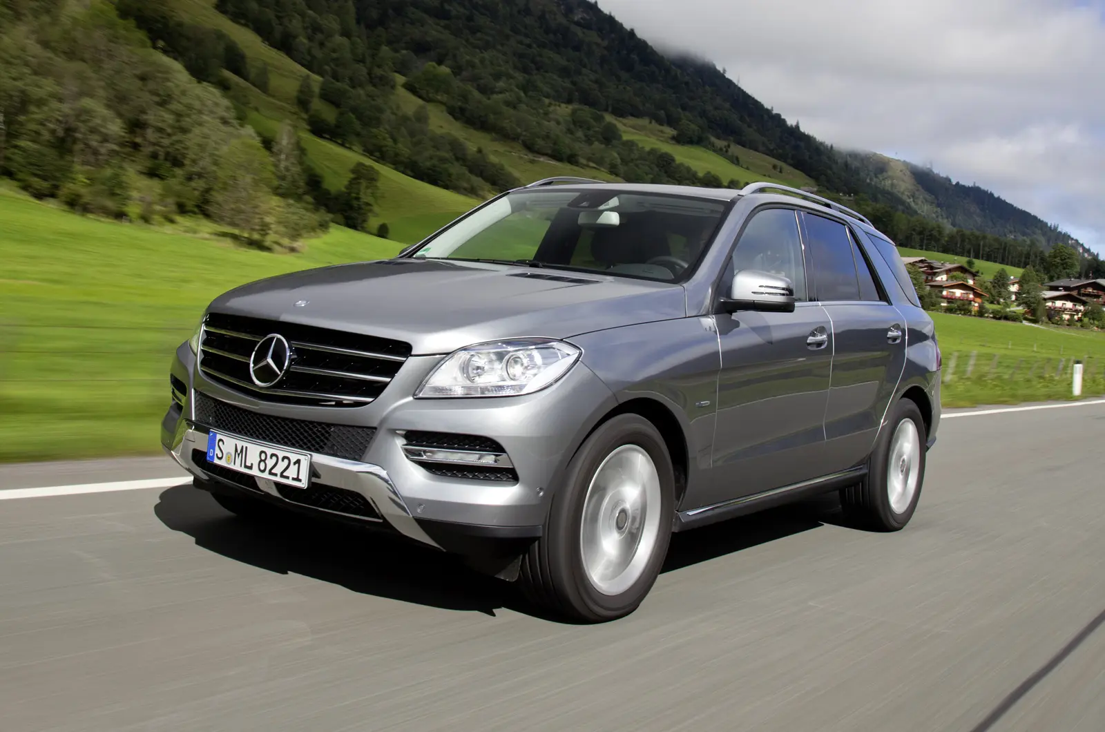 Mercedes-Benz ML ML 250 BlueTEC 4Matic 2