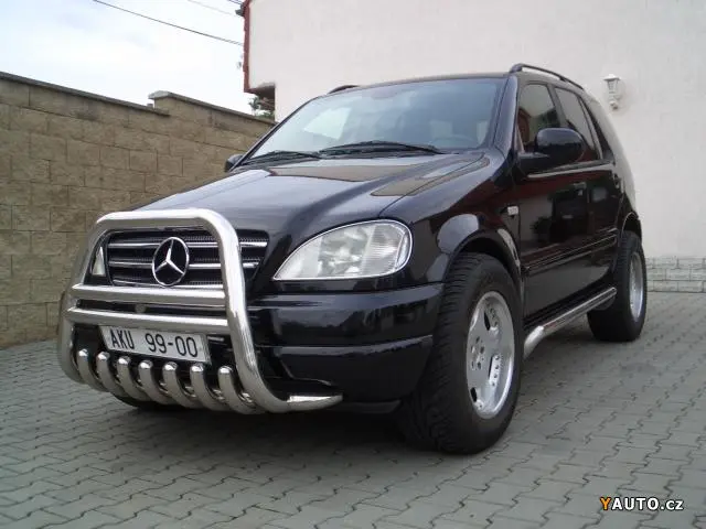 Mercedes-Benz ML ML 270 CDI 1