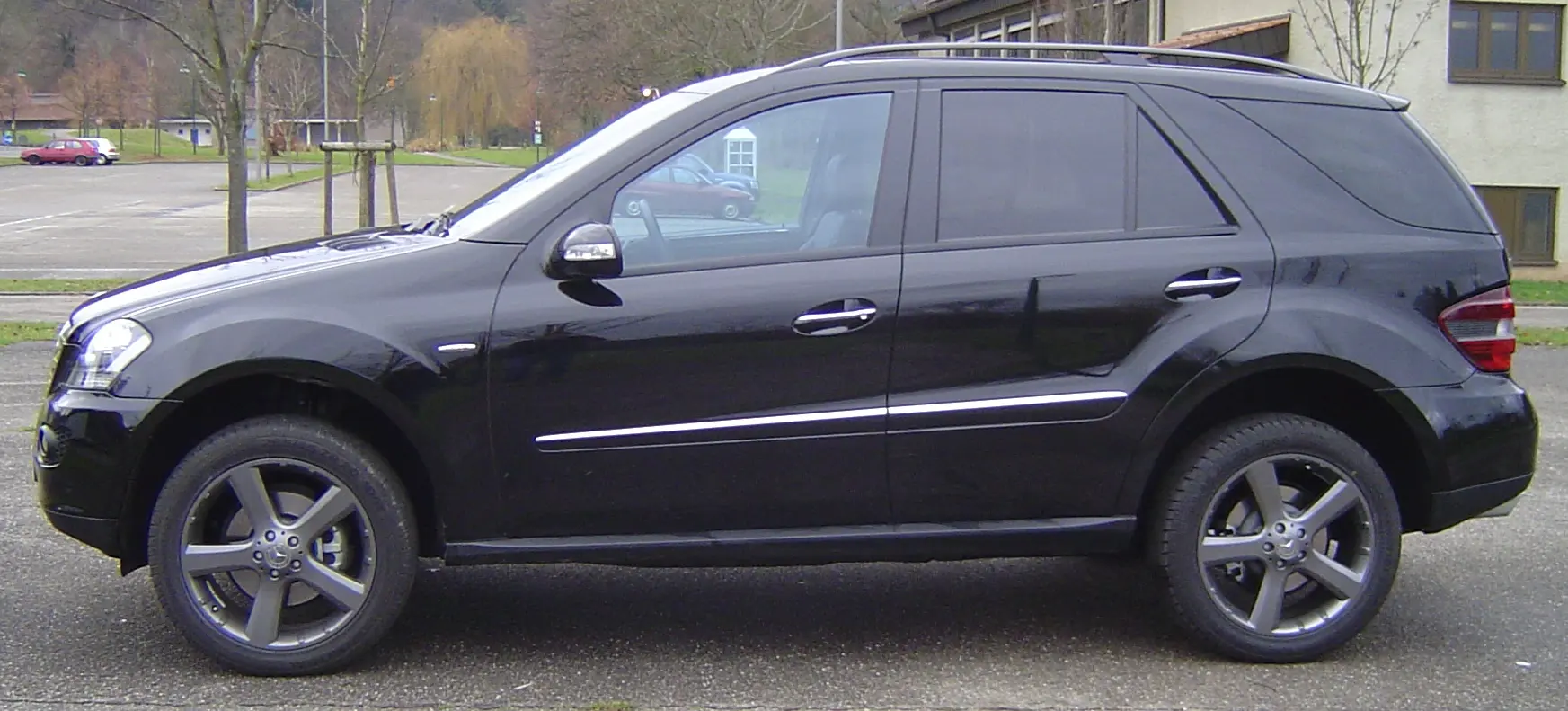 Mercedes-Benz ML ML 280 CDI Edition10 6