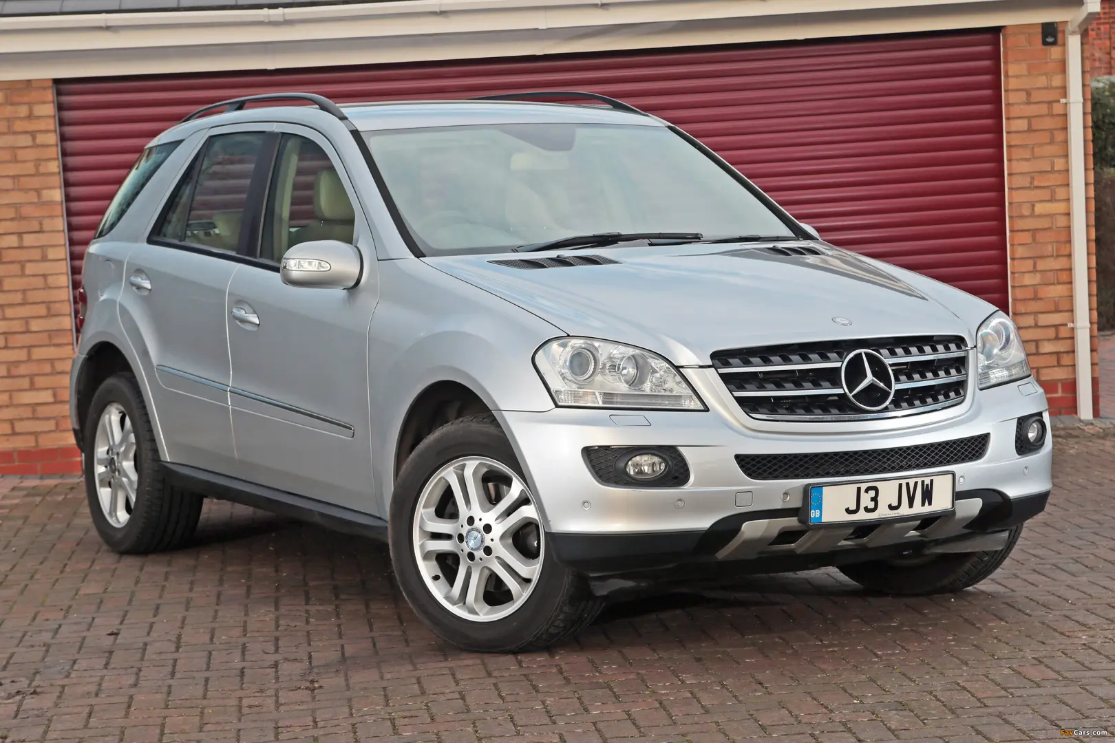 Mercedes-Benz ML ML 320 CDI 0