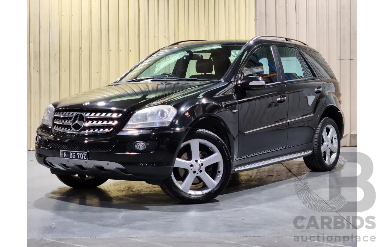 Mercedes-Benz ML ML 320 CDI Edition10 7