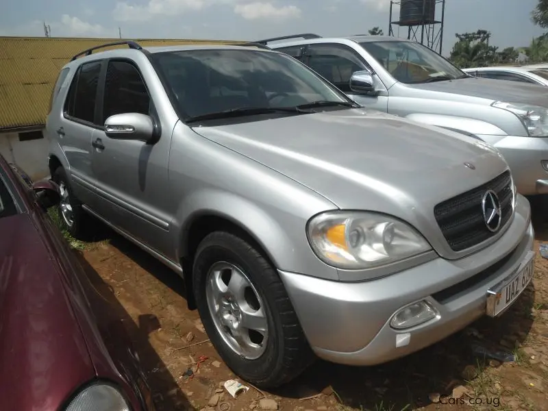 Mercedes-Benz ML ML 350 5