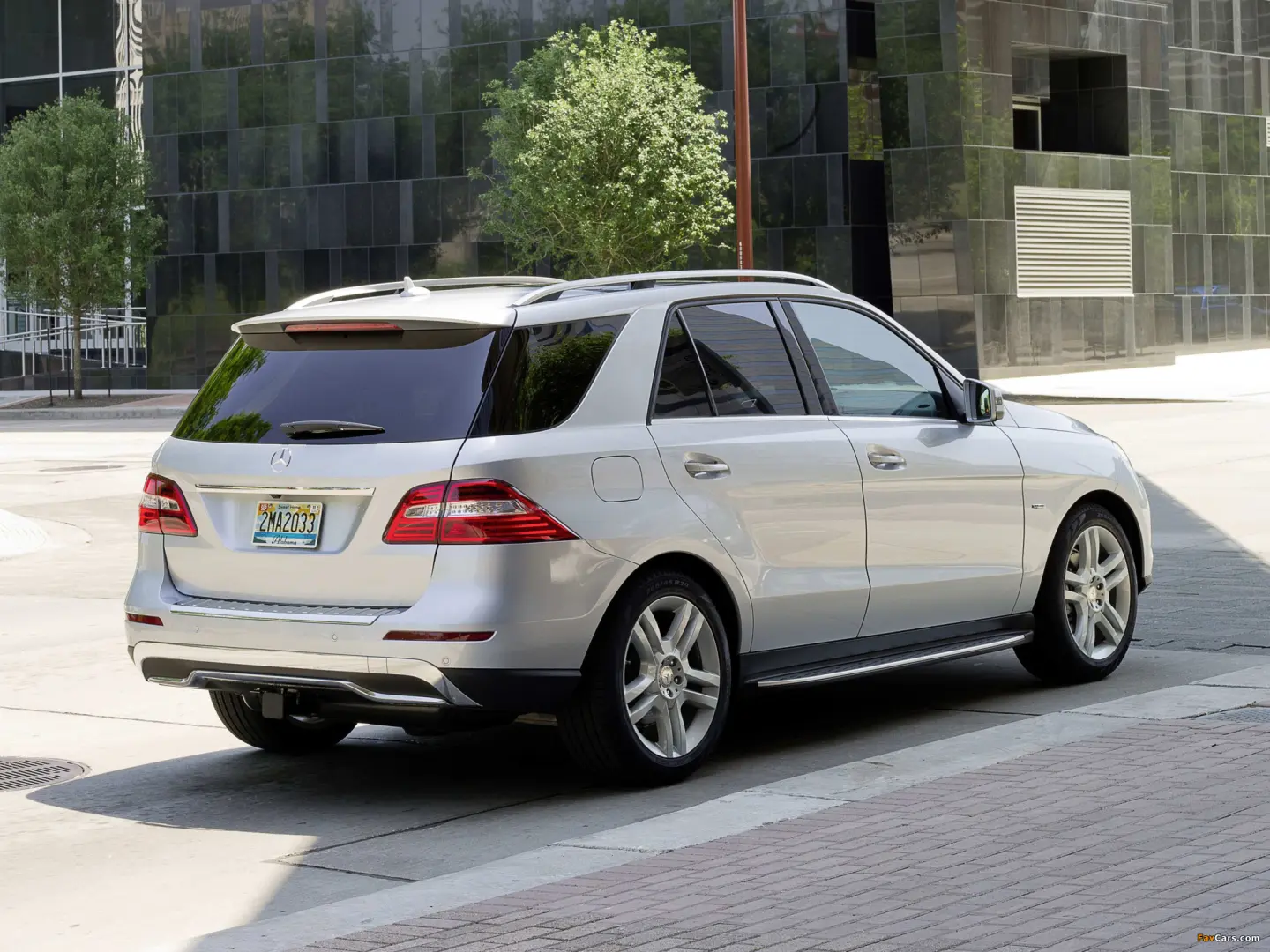 Mercedes-Benz ML ML 350 BlueEFFICIENCY 2