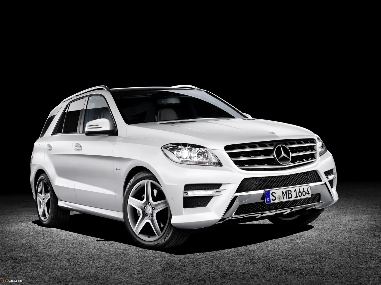 Mercedes-Benz ML ML 350 BlueTEC 4Matic AMG 1