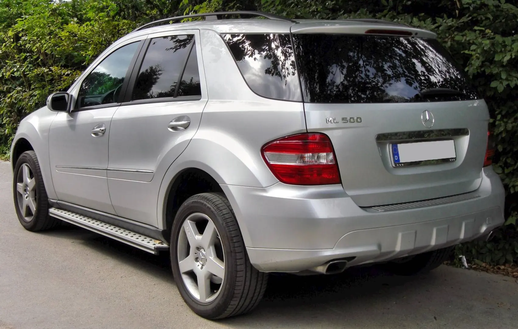Mercedes-Benz ML ML 500 3
