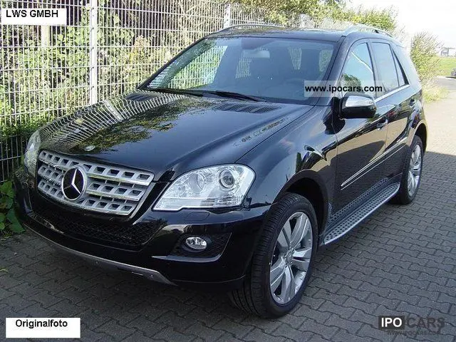 Mercedes-Benz ML ML 500 4Matic 7