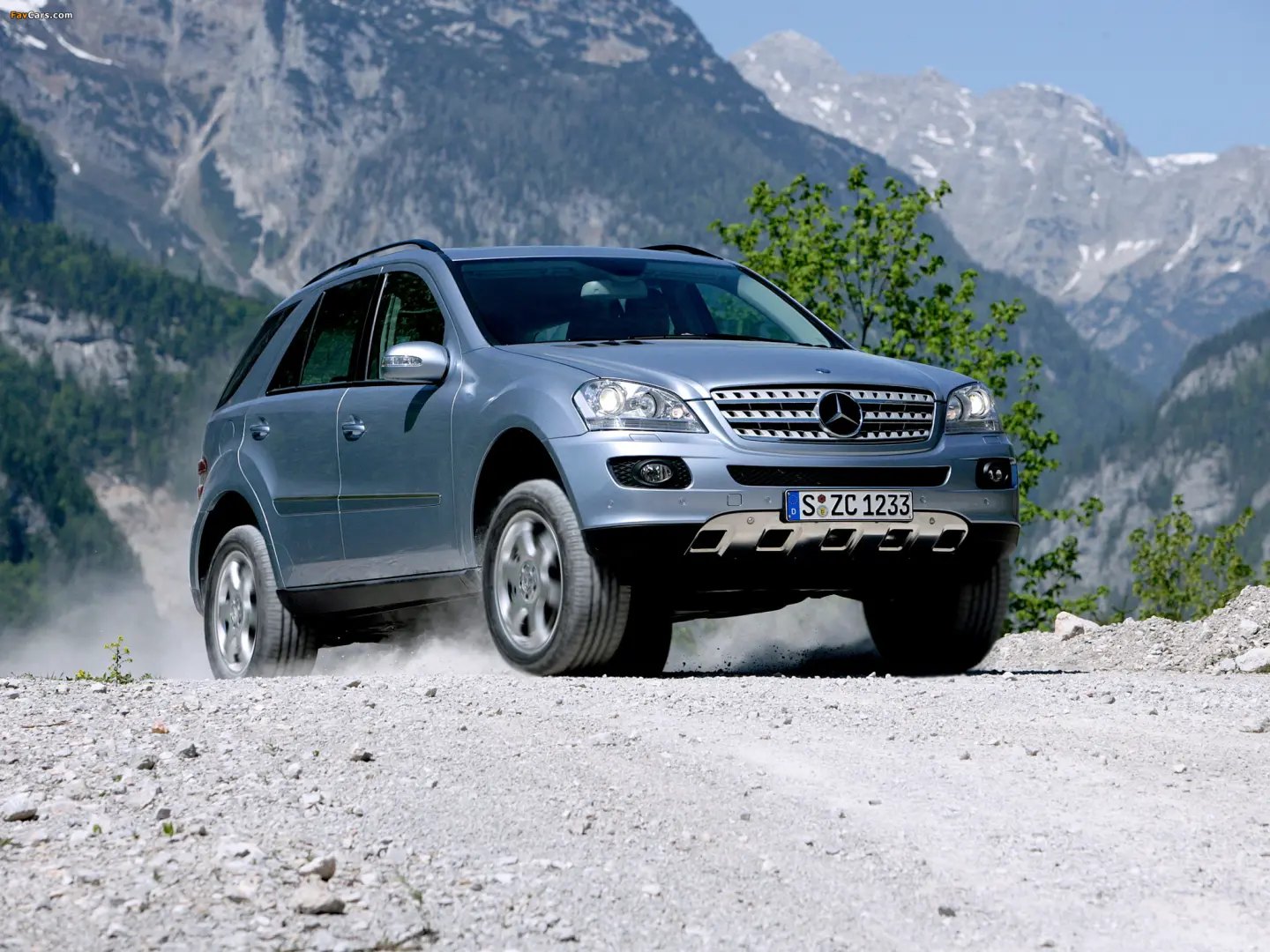 Mercedes-Benz ML ML 500 Lüks 4