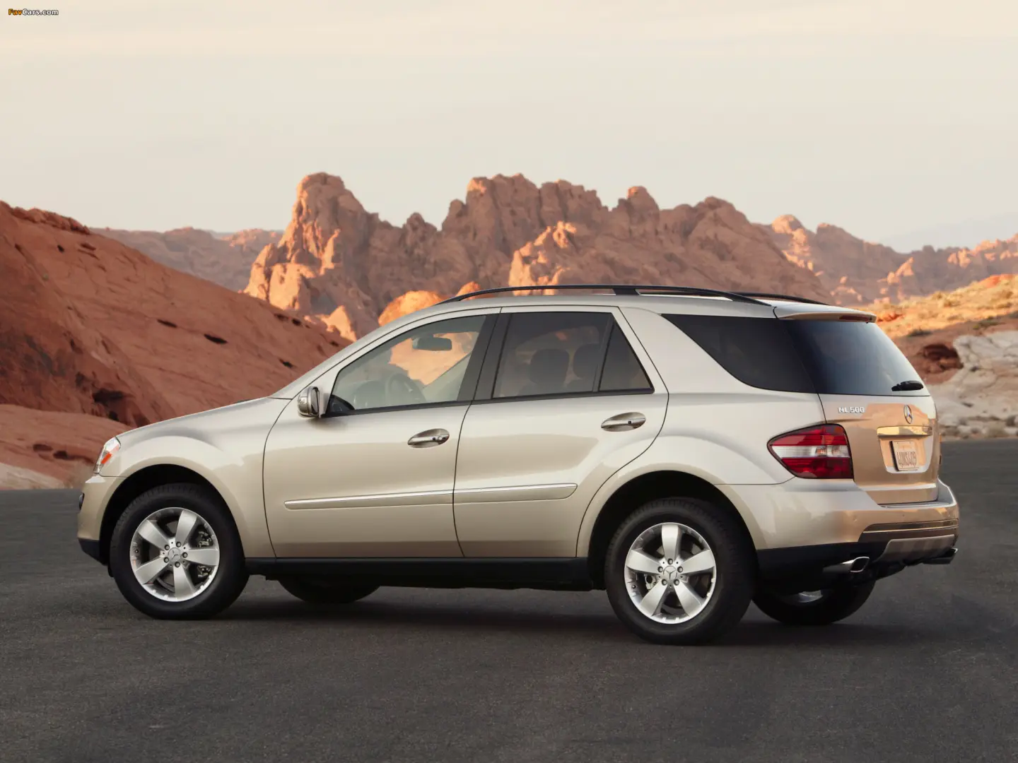 Mercedes-Benz ML ML 500 Lüks 6