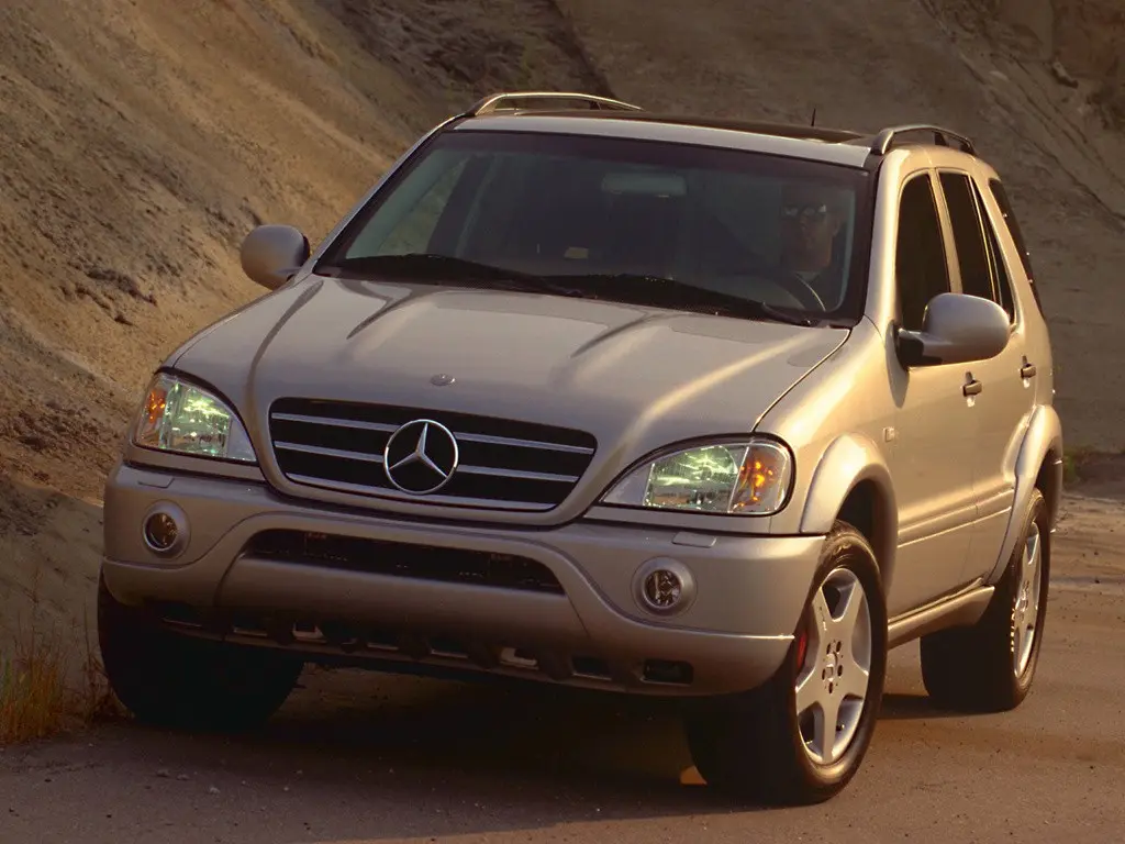 Mercedes-Benz ML ML 55 AMG 4