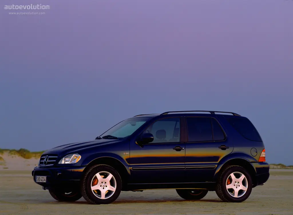 Mercedes-Benz ML ML 55 AMG 6