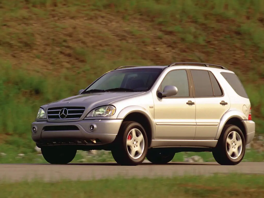 Mercedes-Benz ML ML 55 AMG 2
