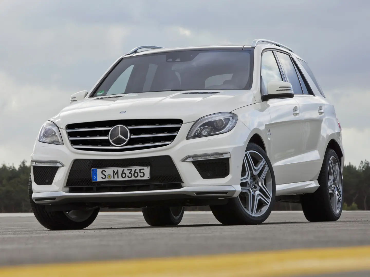 Mercedes-Benz ML ML 63 AMG 5