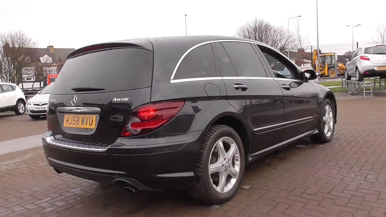 Mercedes-Benz  R 320 CDI 4Matic Sport 7