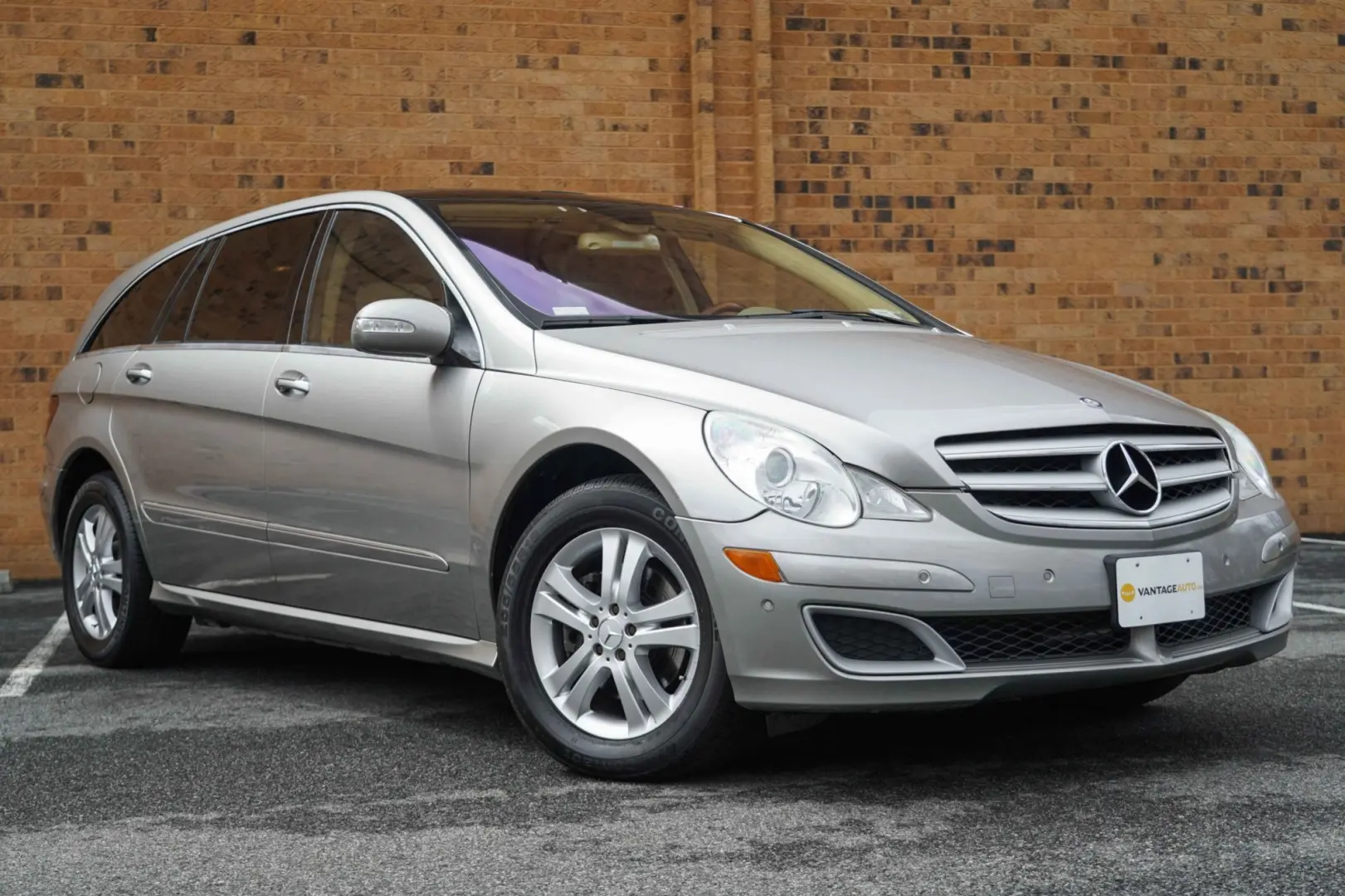 Mercedes-Benz  R 500 4Matic 6
