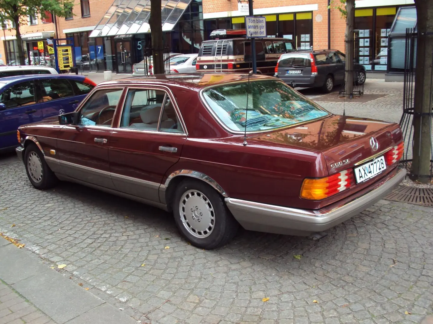 Mercedes-Benz  S 260 SE 5