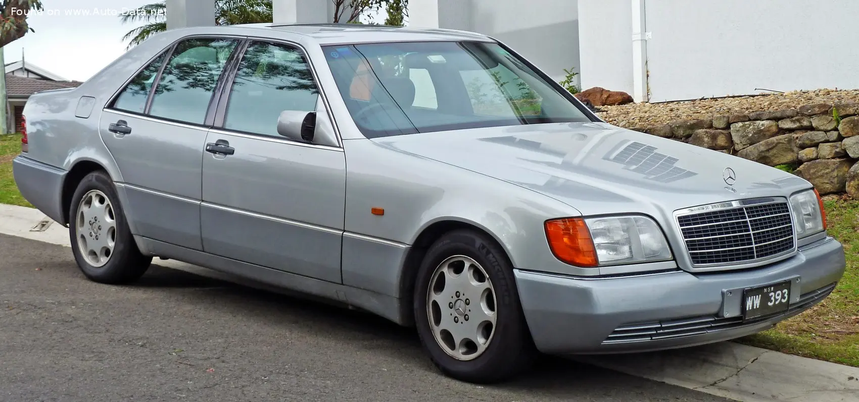 Mercedes-Benz  S 300 5