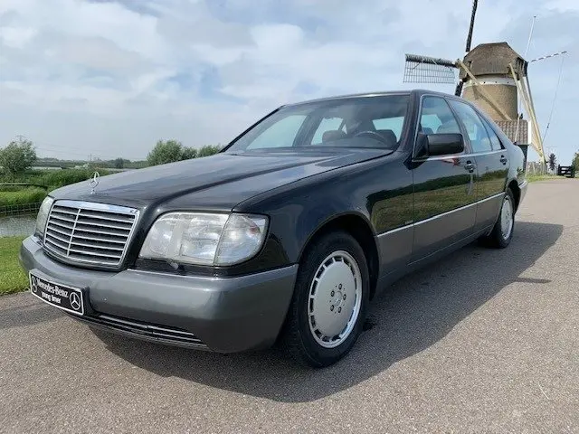 Mercedes-Benz  S 300 6