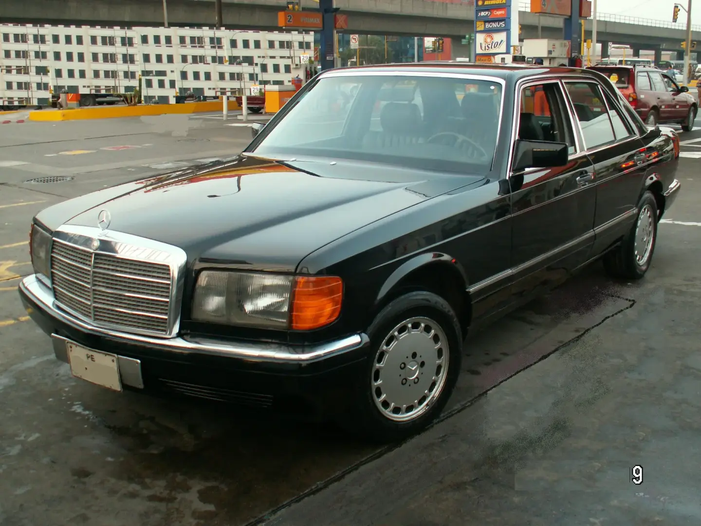 Mercedes-Benz  S 300 SE 3.2 3
