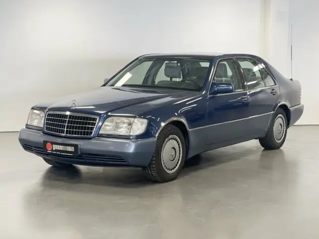 Mercedes-Benz  S 300 SE 3.2 5