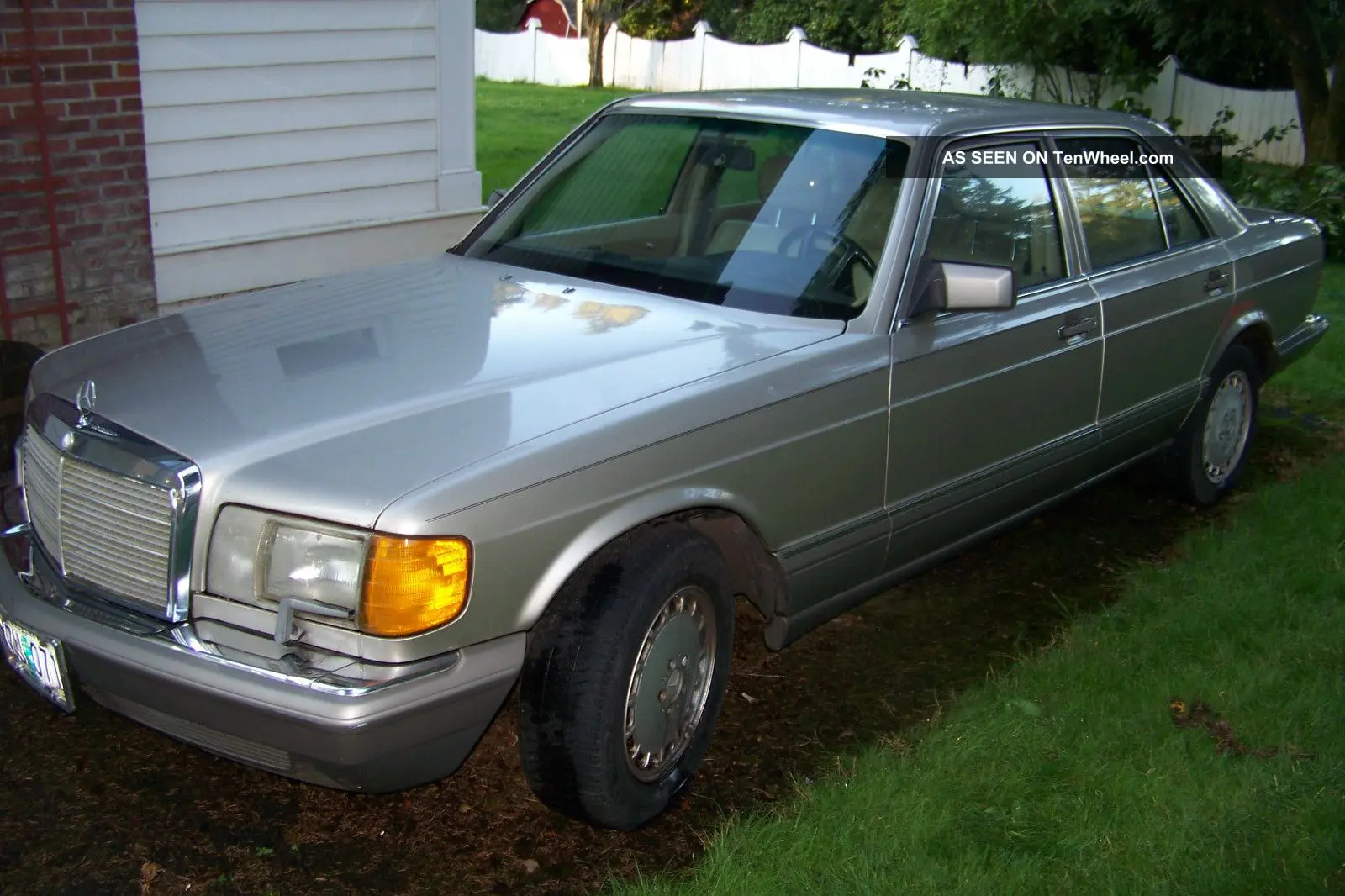 Mercedes-Benz  S 300 SE 3.2 7