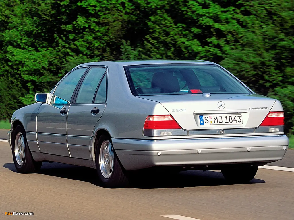 Mercedes-Benz  S 300 TD 1